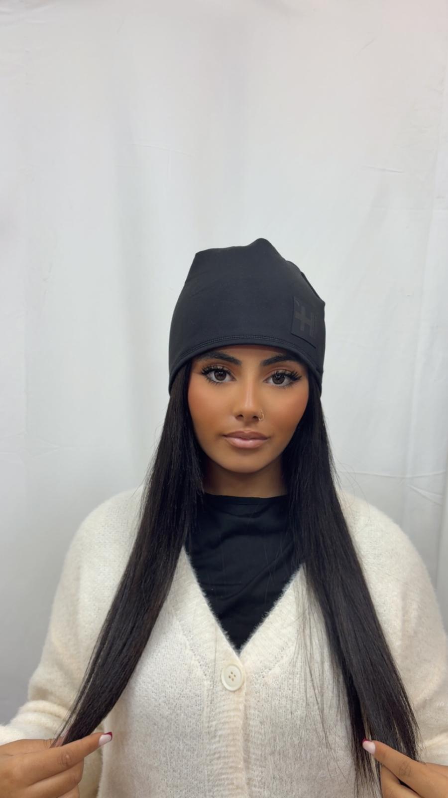 Bonnet Helvetica Oregon noir