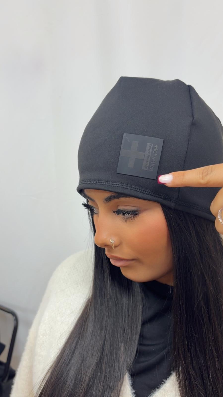 Bonnet Helvetica Oregon noir