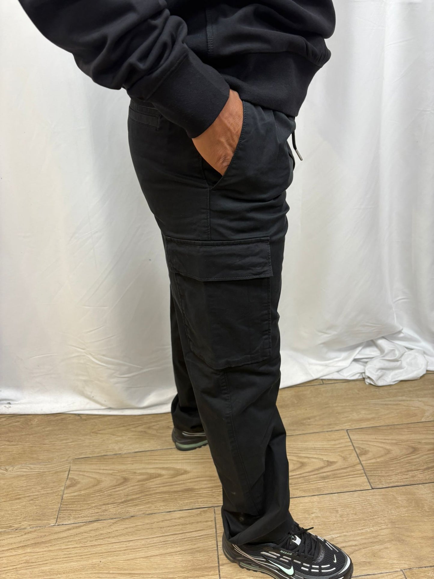 Pantalon cargo noir Calvin Klein