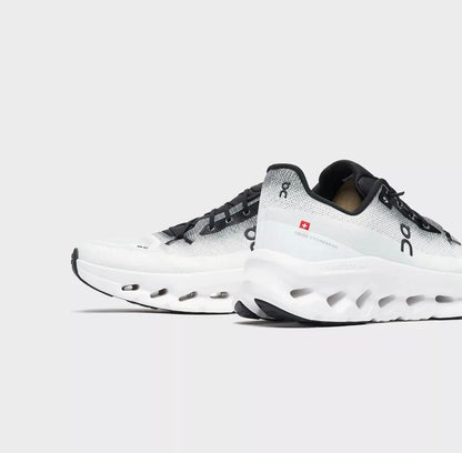 ON Cloudtilt Black/Ivory