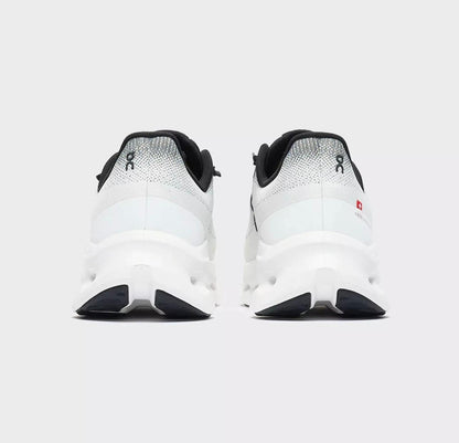 ON Cloudtilt Black/Ivory