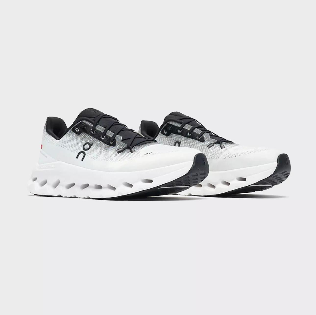 ON Cloudtilt Black/Ivory