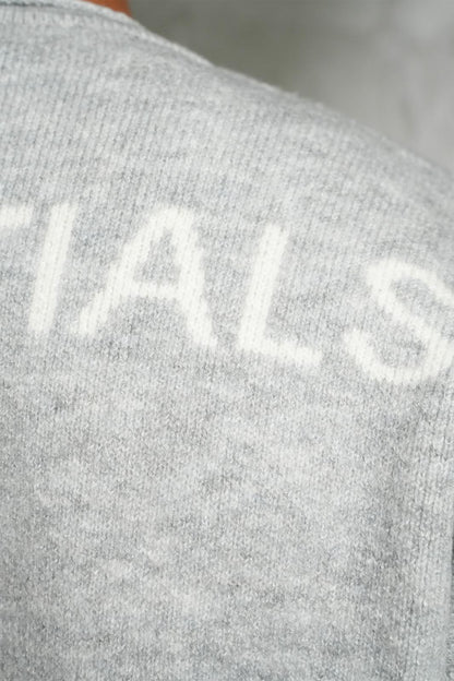 PULL  ESSENTIALS  GRIS IKAO