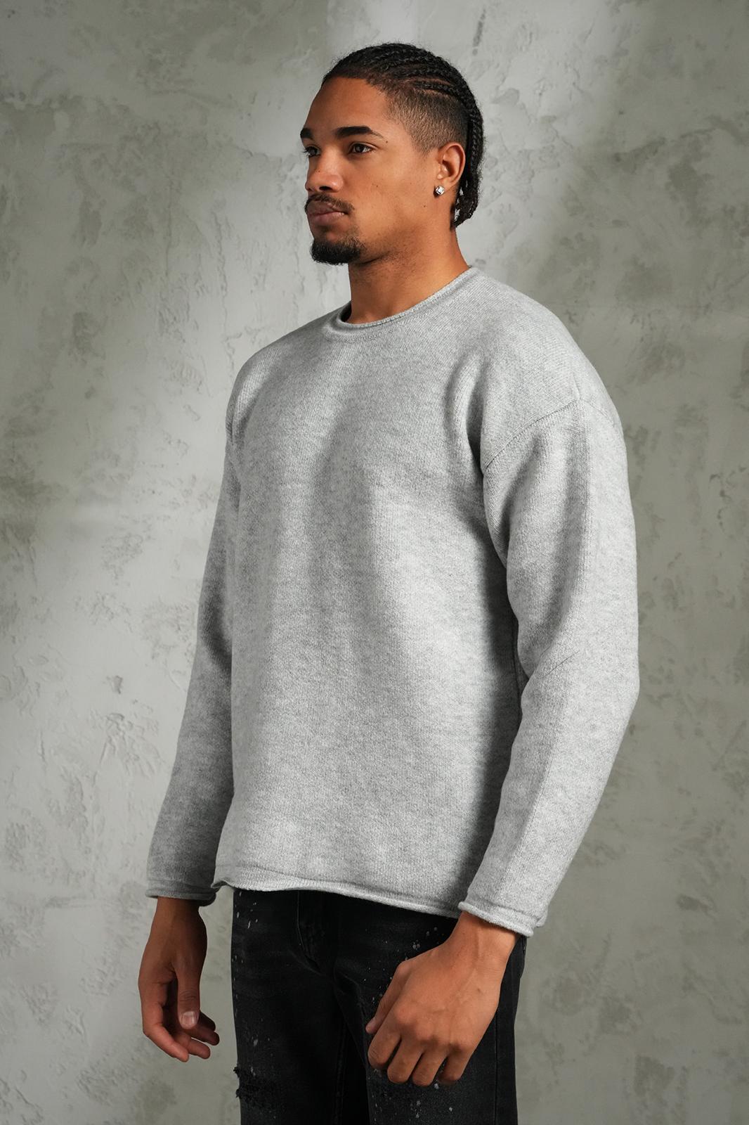 PULL  ESSENTIALS  GRIS IKAO