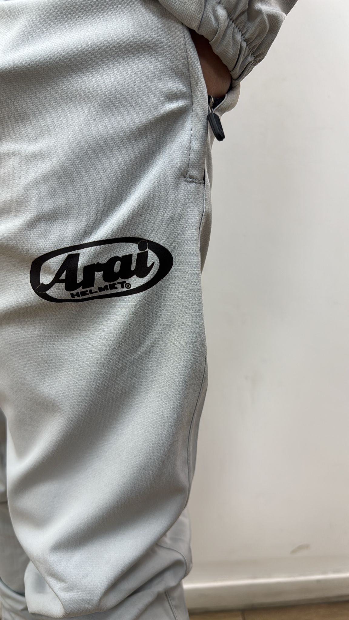 ARAI - ENSEMBLES GRIS