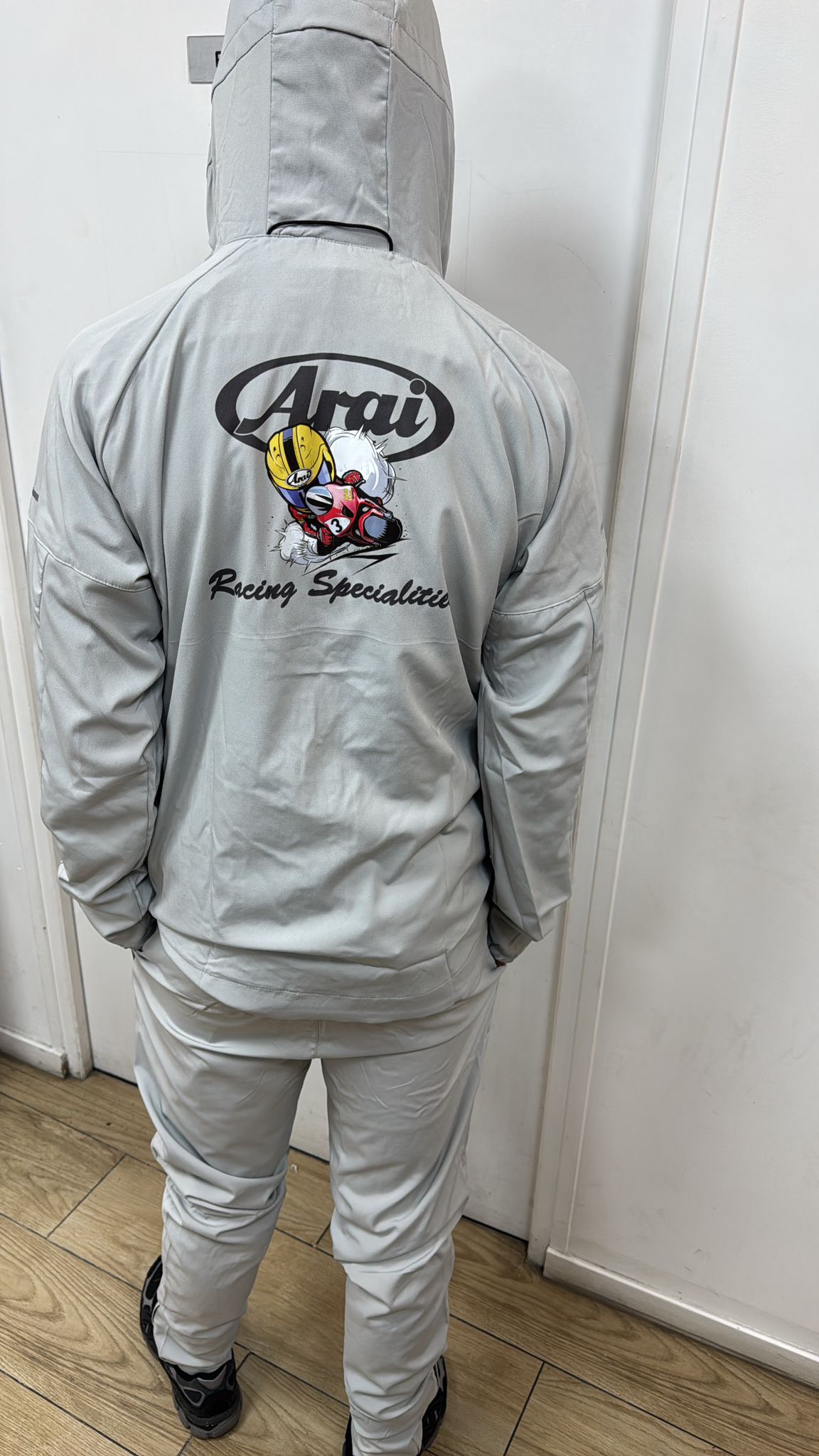 ARAI - ENSEMBLES GRIS