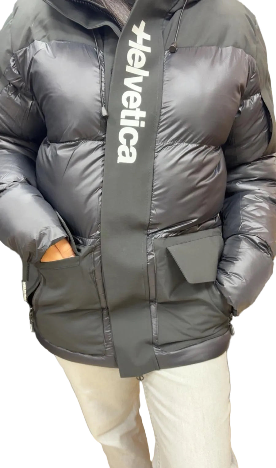 HELVETICA QUEYRAS NOIR